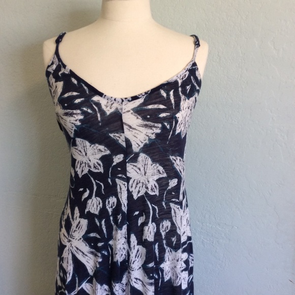 Lucky Brand Dresses & Skirts - LUCKY BRAND floral maxi dress Women’s Size S